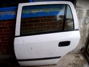 OPEL ASTRA G SW ÇIKMA SOL ARKA KAPI (BEYAZ) görsel 1