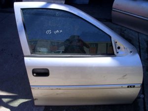OPEL VECTRA B ÇIKMA SAĞ ÖN KAPI (GRİ) görsel 2