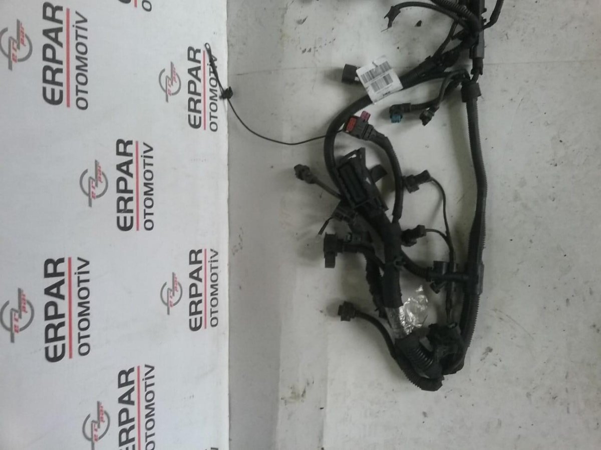 CORSA D A12XER A14XER BENZİNLİ MOTOR TESİSATI – Çıkma parça GM