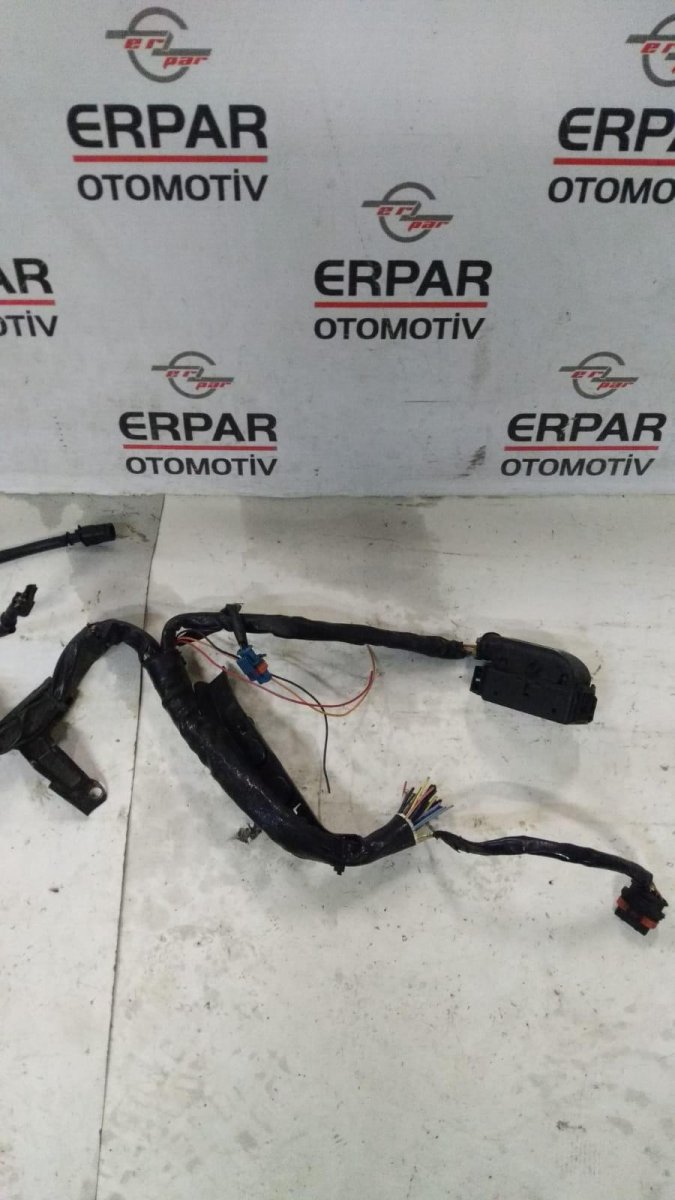 VECTRA C 2.2 POMPA BEYİN TESİSATI – Çıkma parça GM