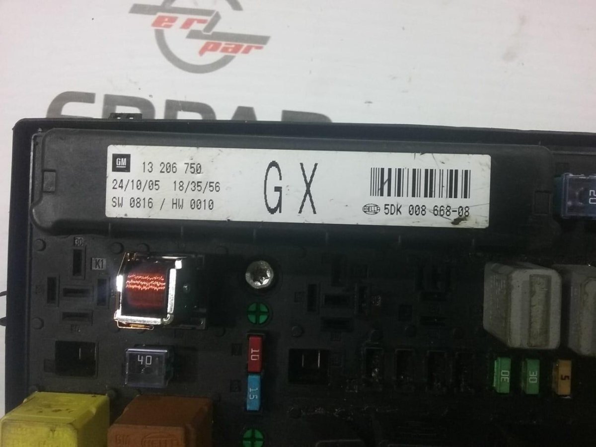 ASTRA H SİGORTA KUTUSU – Çıkma parça GM