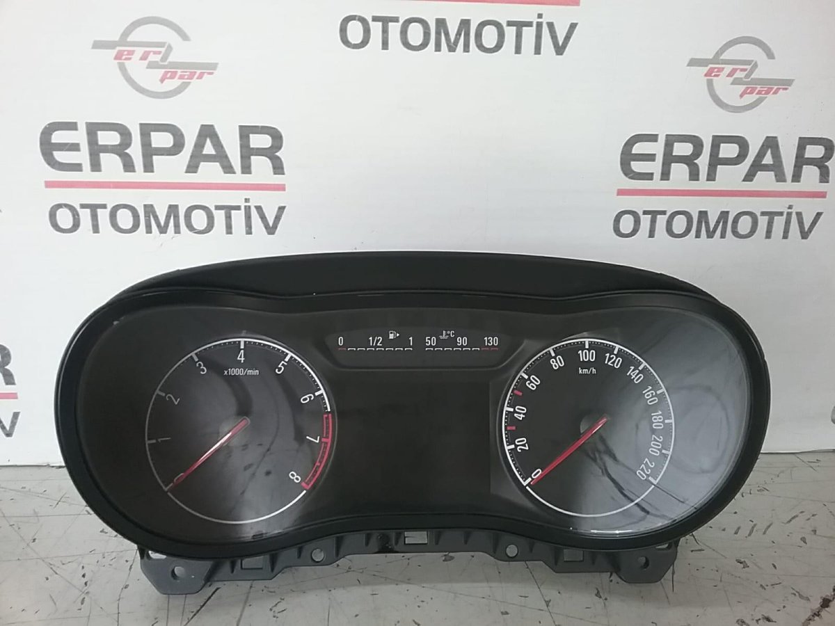 CORSA E GÖSTERGE PANELİ – Çıkma parça GM