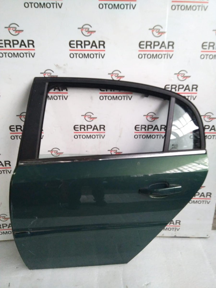 OPEL VECTRA C ÇIKMA SOL ARKA KAPI (YEŞİL) – Çıkma parça GM
