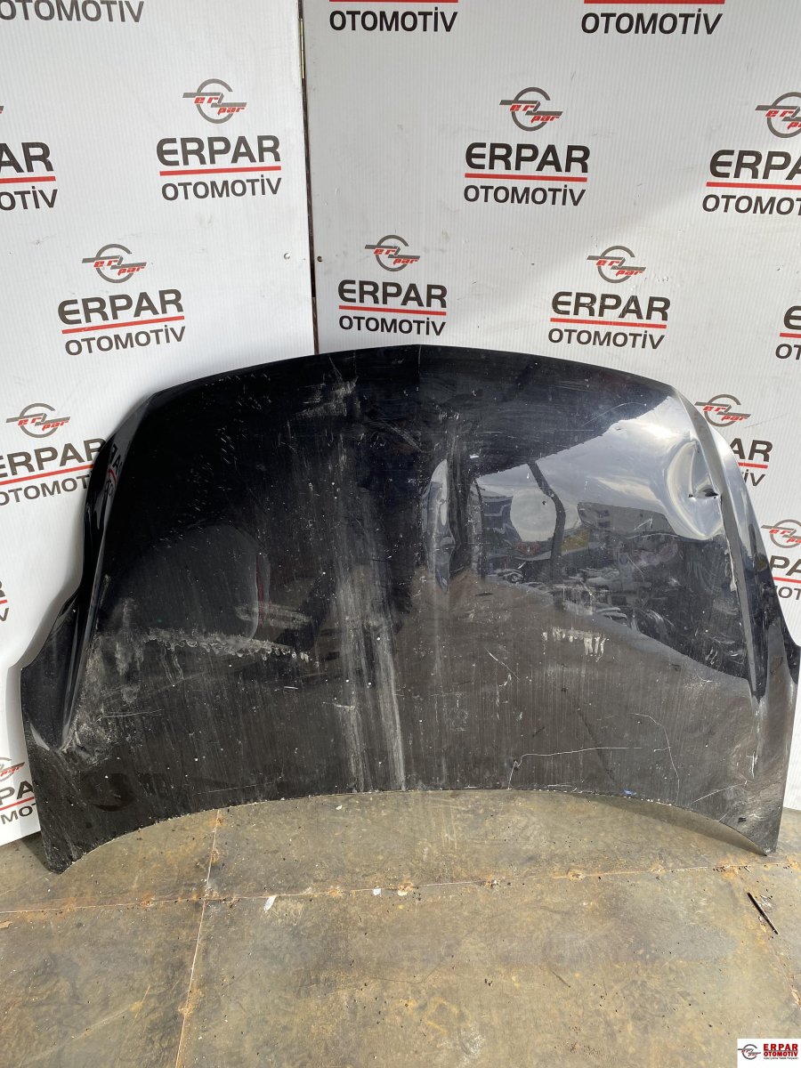 CORSA D MOTOR KAPUTU (SİYAH) – Çıkma parça GM
