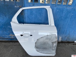 CORSA F SAĞ ARKA KAPI (beyaz) — Çıkma Parçalar