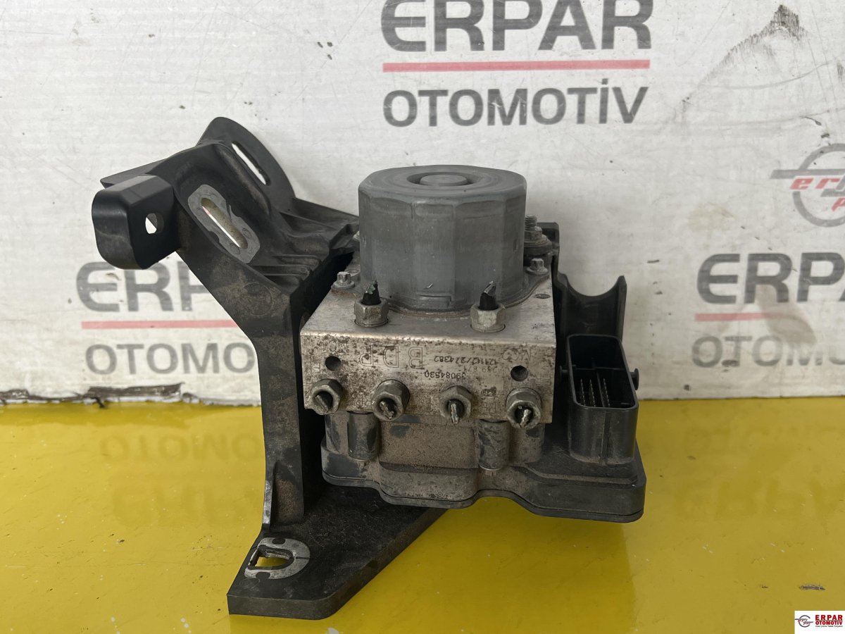 OPEL CORSA E 1.4 ABS BEYNİ – Çıkma parça GM