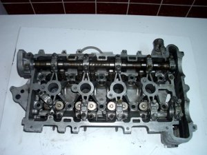 Opel Vectra C 2,2 Silindir kapak — Çıkma Parçalar