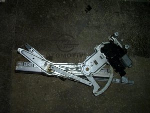 Opel Meriva A Sağ Ön Cam mekanizması — Used Parts