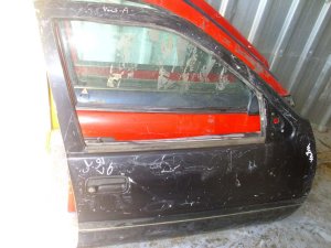 OPEL VECTRA B ÇIKMA SAĞ ÖN KAPI (SİYAH) — Çıkma Parçalar