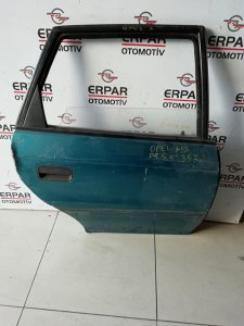 ASTRA F HB SAG ARKA KAPI (YEŞİL) — Çıkma Parçalar