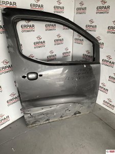 OPEL COMBO E SAĞ ÖN KAPI (FÜME) — Çıkma Parçalar