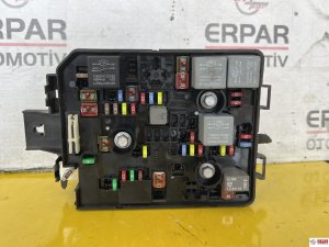 OPEL CORSA E 1.4 SİGORTA KUTUSU — Çıkma Parçalar