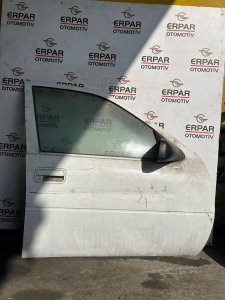 VECTRA A SAĞ ÖN KAPI BEYAZ — Çıkma Parçalar